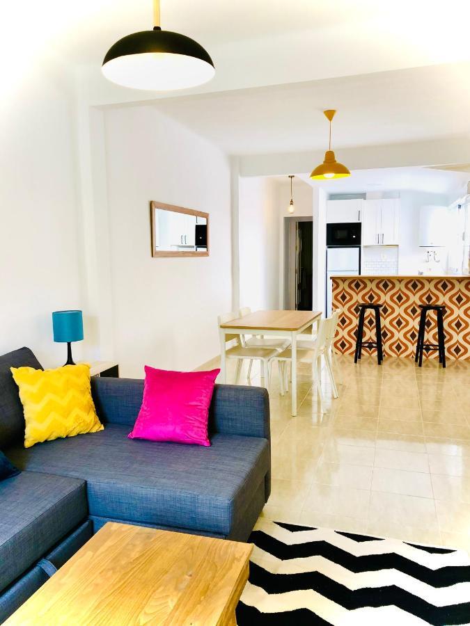 Apartamentos Cruz กรานาดา ภายนอก รูปภาพ